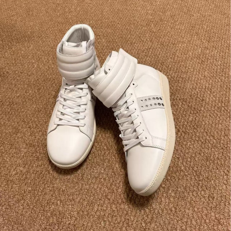 Men Shoes White Colour - Sepatu Sneakers Kulit Asli Pria Model