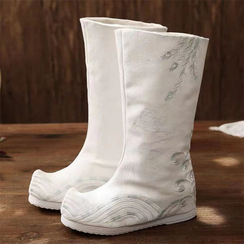Men Shoes White Colour - Sepatu pria wanita uniseks Putih Hitam
