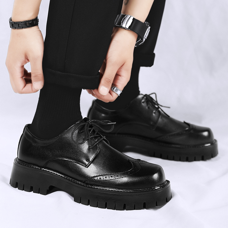 Sepatu kulit untuk pria, sepat - Men Shoes Louboutin ulasan dan harga