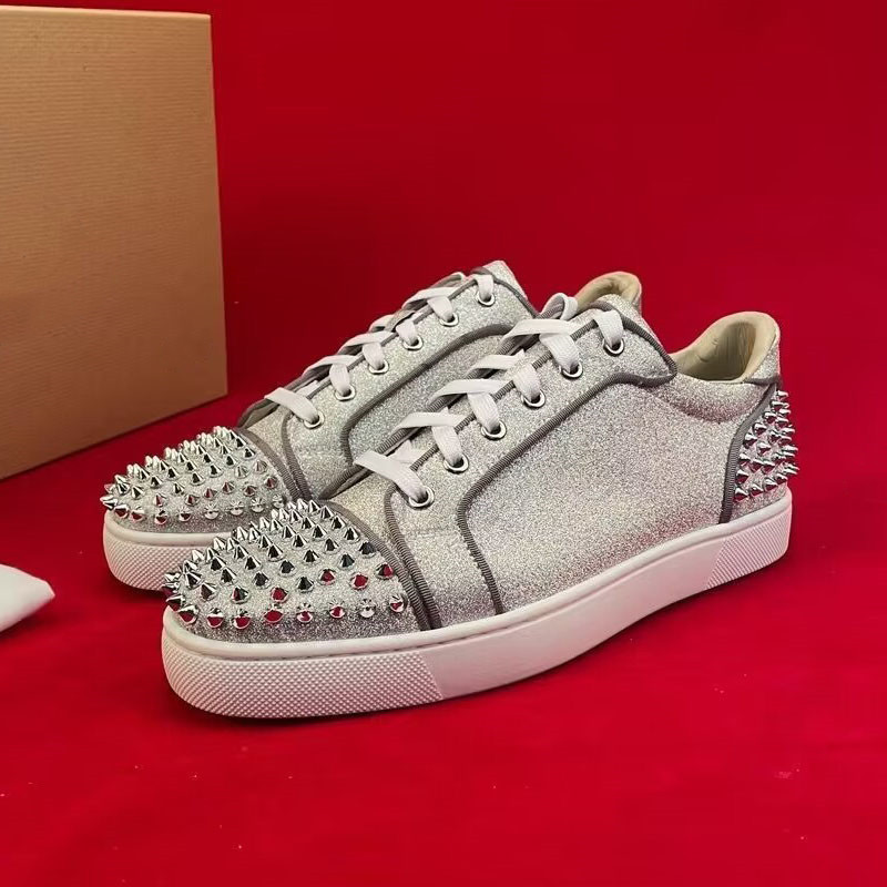 Sepatu Paku Keling Fashion Mew - Men Shoes Louboutin ulasan dan harga
